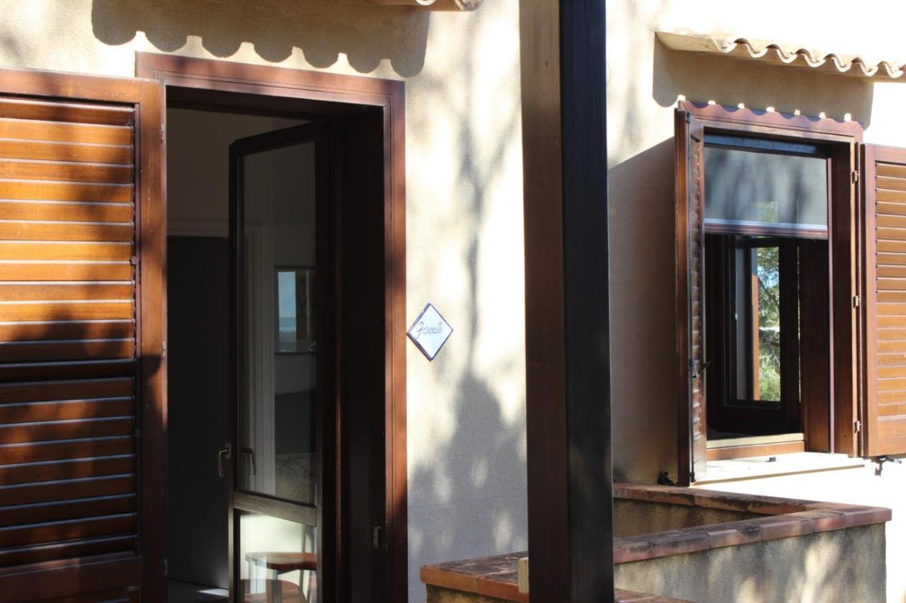 La Pineta Villa Фавиняна Екстериор снимка