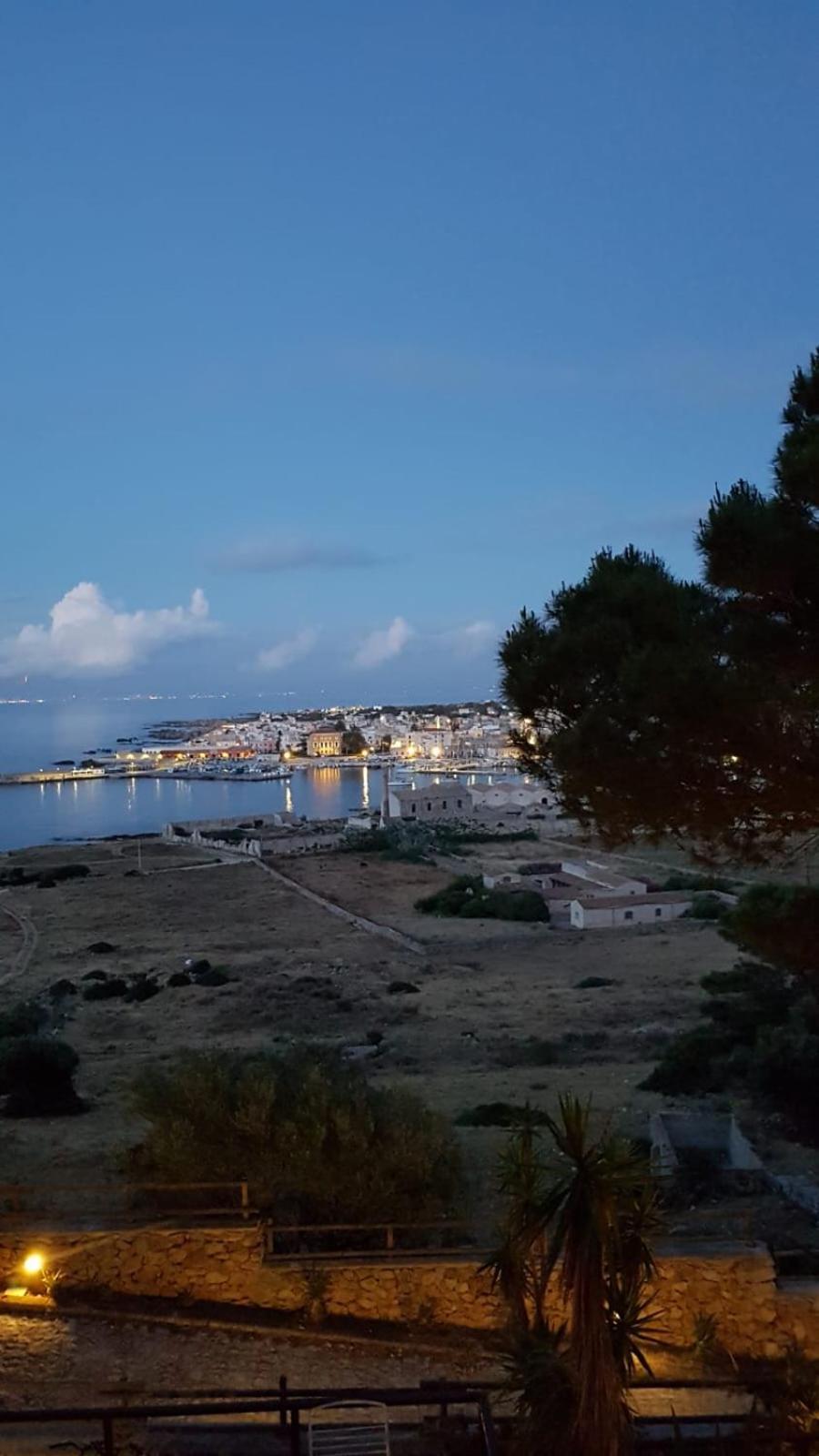 La Pineta Villa Фавиняна Екстериор снимка